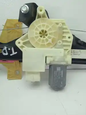 Pezzo di ricambio per auto di seconda mano alzacristalli posteriore destro per citroen c4 picasso attraction riferimenti oem iam 9816272680  