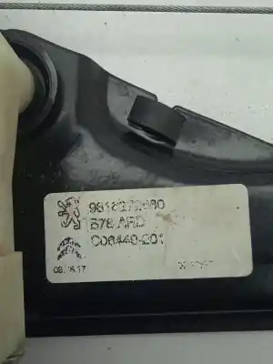 Pezzo di ricambio per auto di seconda mano alzacristalli posteriore destro per citroen c4 picasso attraction riferimenti oem iam 9816272680  