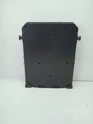 Pezzo di ricambio per auto di seconda mano scatola relè/fusibili per citroen c4 picasso attraction riferimenti oem iam 9819851480  