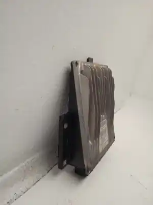 Peça sobressalente para automóvel em segunda mão centralina de motor uce por dacia logan mcv ambiance referências oem iam 8200911568  