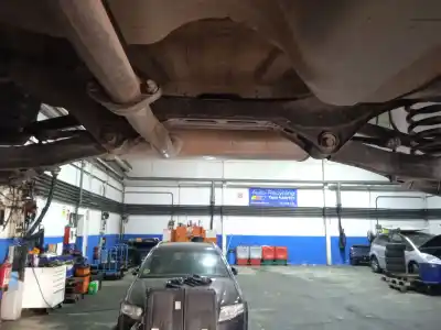 Peça sobressalente para automóvel em segunda mão charrió / suporte de eixo de trás por hyundai ix35 tecno 2wd referências oem iam 554102s010