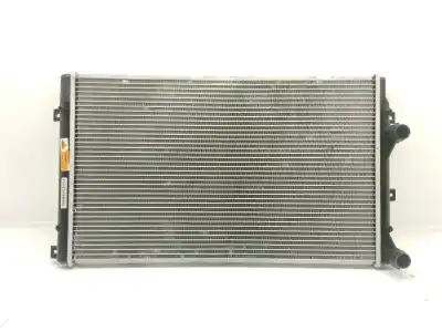 Peça sobressalente para automóvel em segunda mão Radiador De água por AUDI A3 (8P1) 1.9 TDI Referências OEM IAM 1K0121253H  