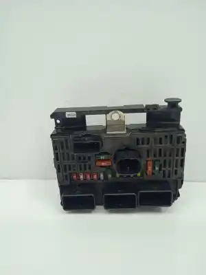 Second-hand car spare part FUSE BOX UNIT for CITROEN C4 I (LC_) 1.6 HDi OEM IAM references 9661682980  