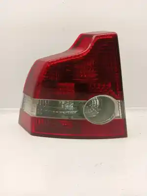 İkinci el araba yedek parçası SOL KUYRUK LAMBASI için VOLVO S40 II (544) 2.0 D OEM IAM referansları 30698912  