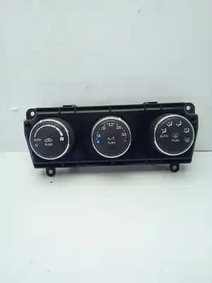 Peça sobressalente para automóvel em segunda mão comando de sofagem (chauffage / ar condicionado)  por jeep compass limited 4x4 referências oem iam p55111134ac
