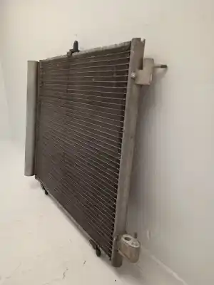 Peça sobressalente para automóvel em segunda mão condensador / radiador de ar condicionado por peugeot 208 access referências oem iam 9674813580  