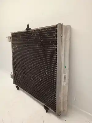 Peça sobressalente para automóvel em segunda mão condensador / radiador de ar condicionado por peugeot 208 access referências oem iam 9674813580  