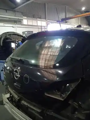 Second-hand car spare part tailgate for opel astra j lim. selective oem iam references 13372624  