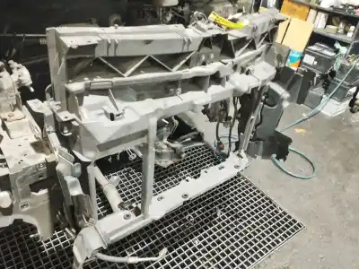 Second-hand car spare part front panel for citroen c3 picasso exclusive oem iam references 7104la  