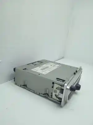 Pezzo di ricambio per auto di seconda mano impianto audio / radio cd per renault scenic iii expression riferimenti oem iam 281159389r  