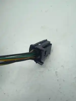 Peça sobressalente para automóvel em segunda mão espelho retrovisor direito por renault scenic iii expression referências oem iam 963019850r  