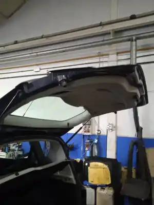 Second-hand car spare part tailgate for renault scenic iii expression oem iam references 901003854r  
