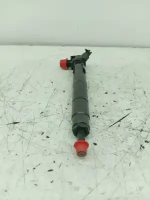 Автозапчастина б/у инжектор для jeep compass limited 4x4 посилання на oem iam a6510700587