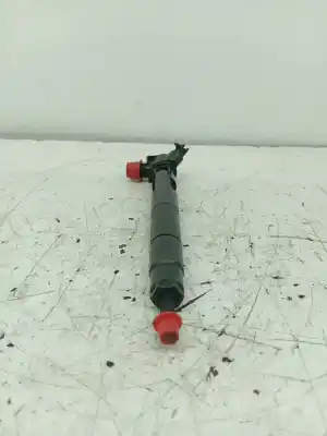 Автозапчастина б/у инжектор для jeep compass limited 4x4 посилання на oem iam a6510700587