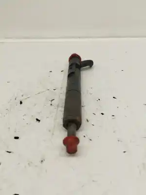 Pezzo di ricambio per auto di seconda mano INIETTORE per NISSAN MICRA III (K12) 1.5 dCi Riferimenti OEM IAM 8200365186  