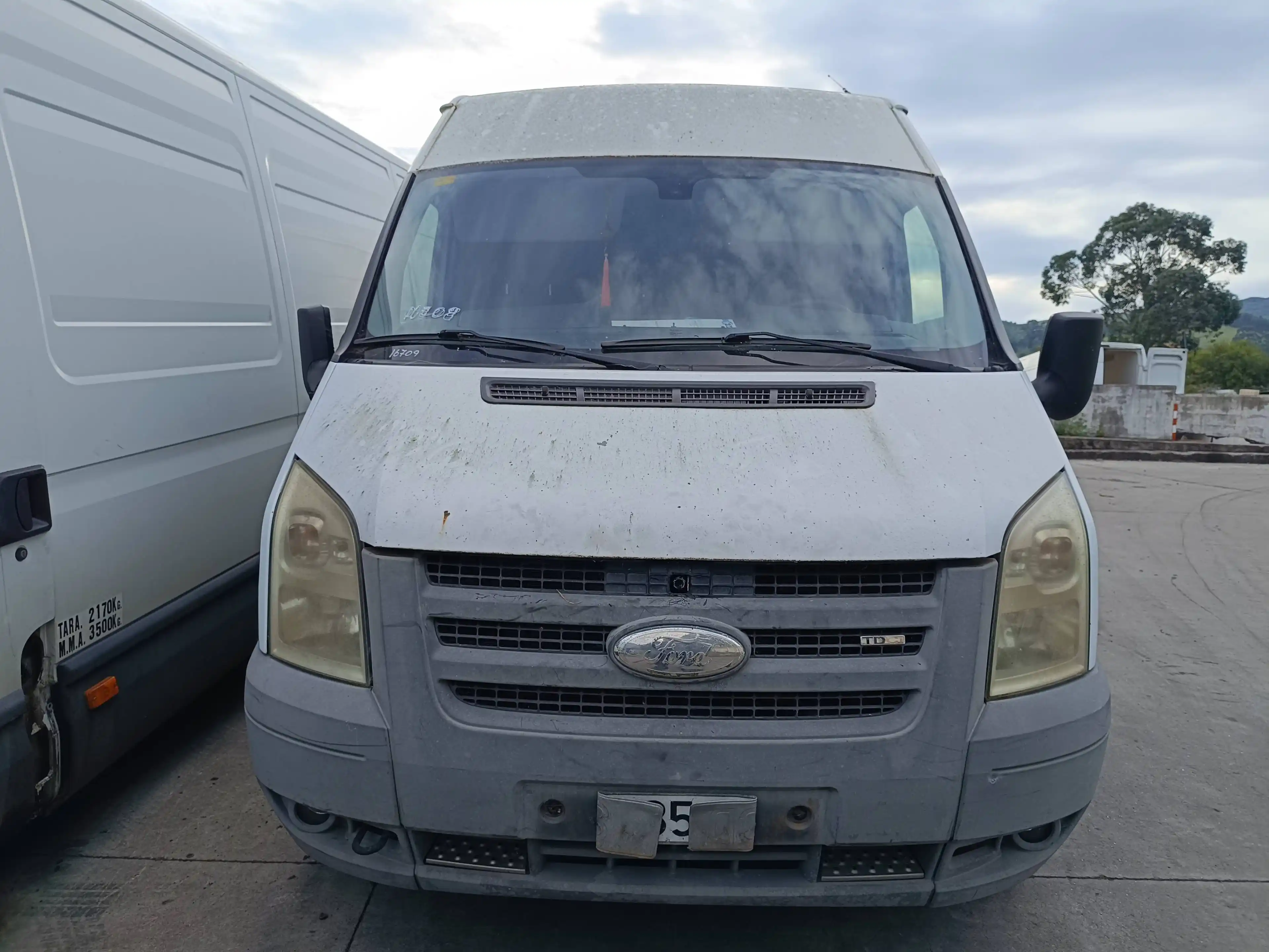 Tappo faro Ford Transit 2006 destra