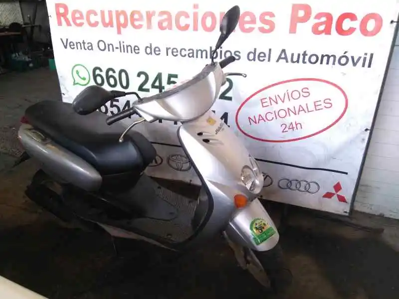 Luz Matrícula - Recambio despiece desguace moto