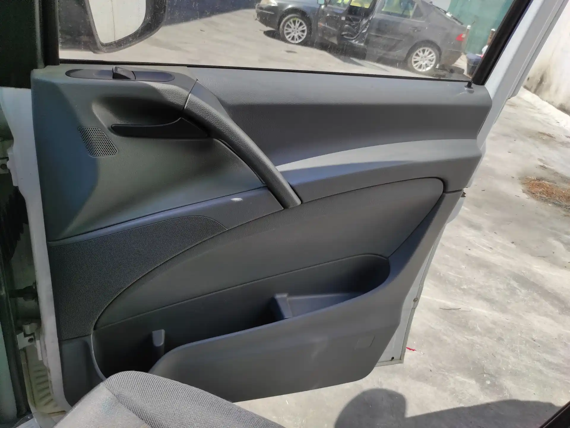 Türverkleidung vorn mercedes vito 2 w639 fase 1 furgon 111 cdi 