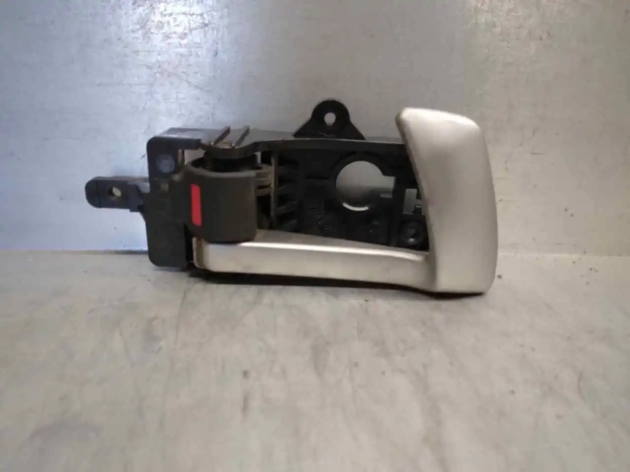 Front door handle 4-door, right Hyundai Santafe - 82623CM000