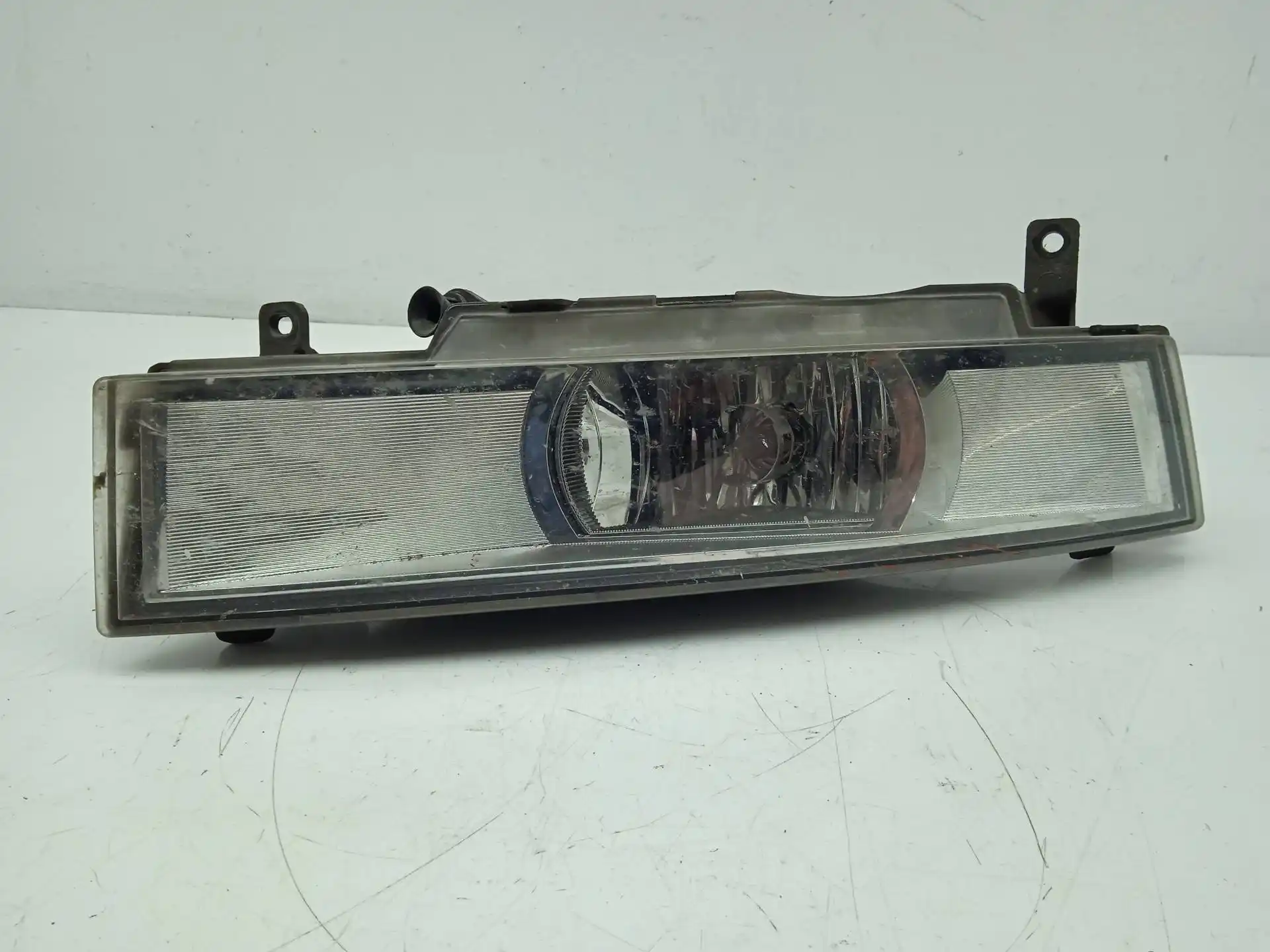 Left fog light skoda yeti edition outdoor 760466 | Ecooparts, image size:1920x1440